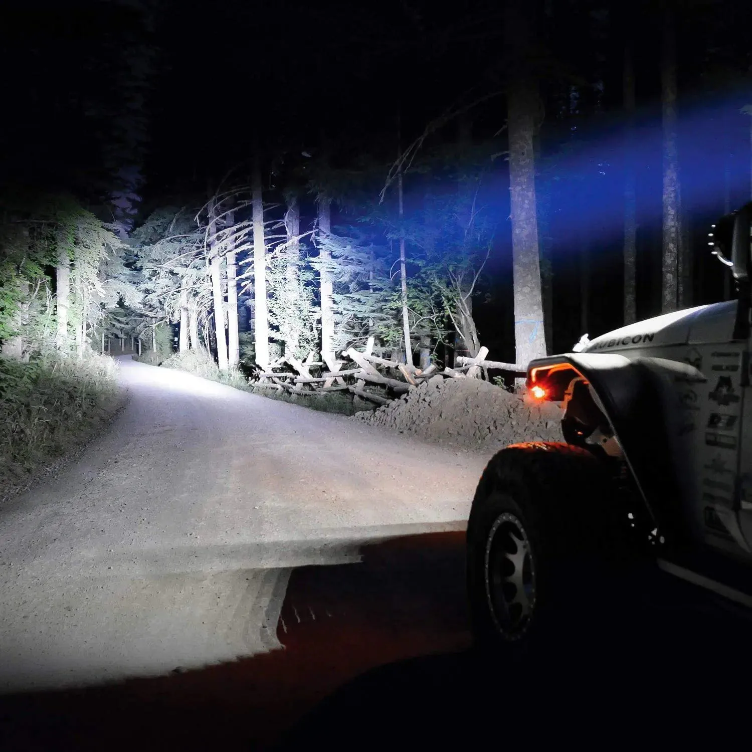 22 Inch 270W 27000LM Triple Row Spot Flood LED Light Bar
