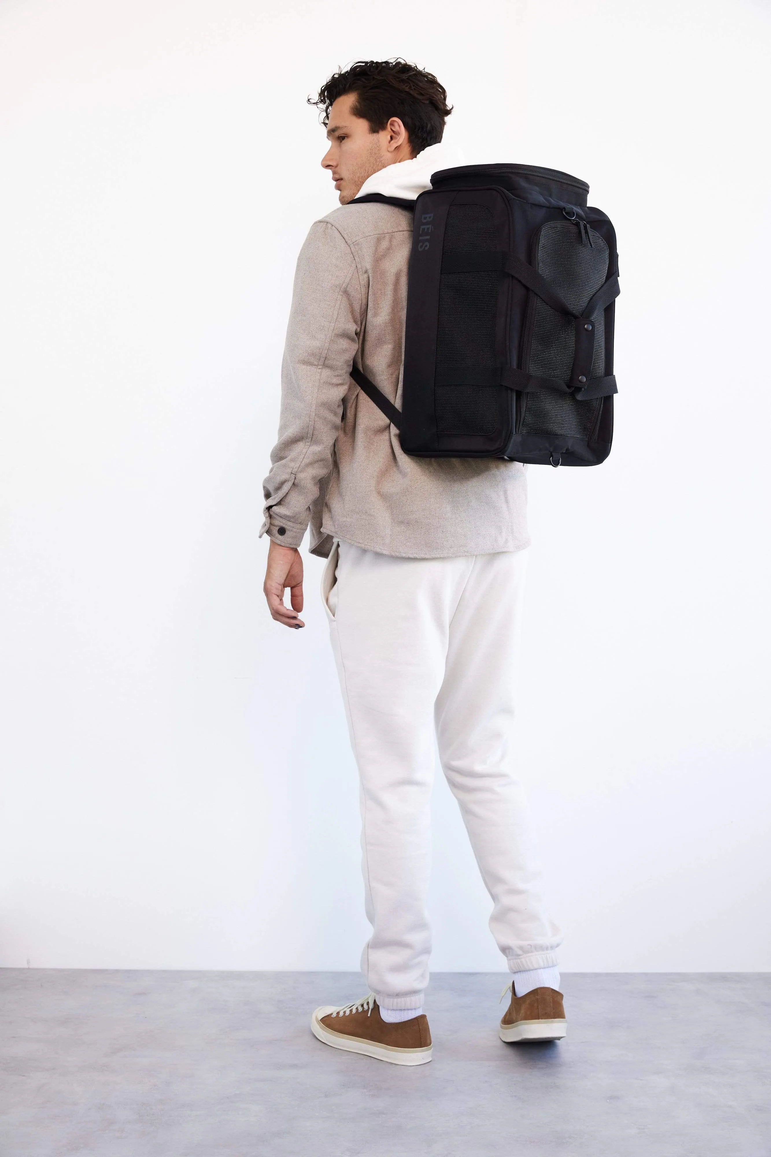 The Regulation Pet Carry-on in Black